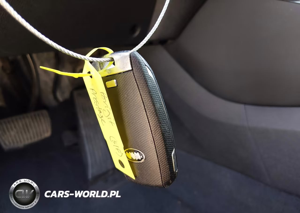 2020 Kia Sorento 3.3L Sx VIN:5XYPK4A55LG687338 - 11