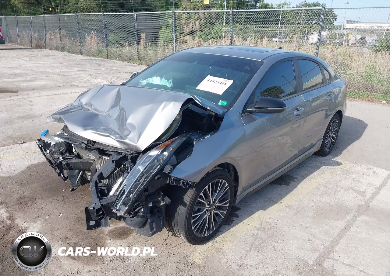 2022 Kia Forte Gt-Line VIN:3KPF54AD8NE489363 - 2