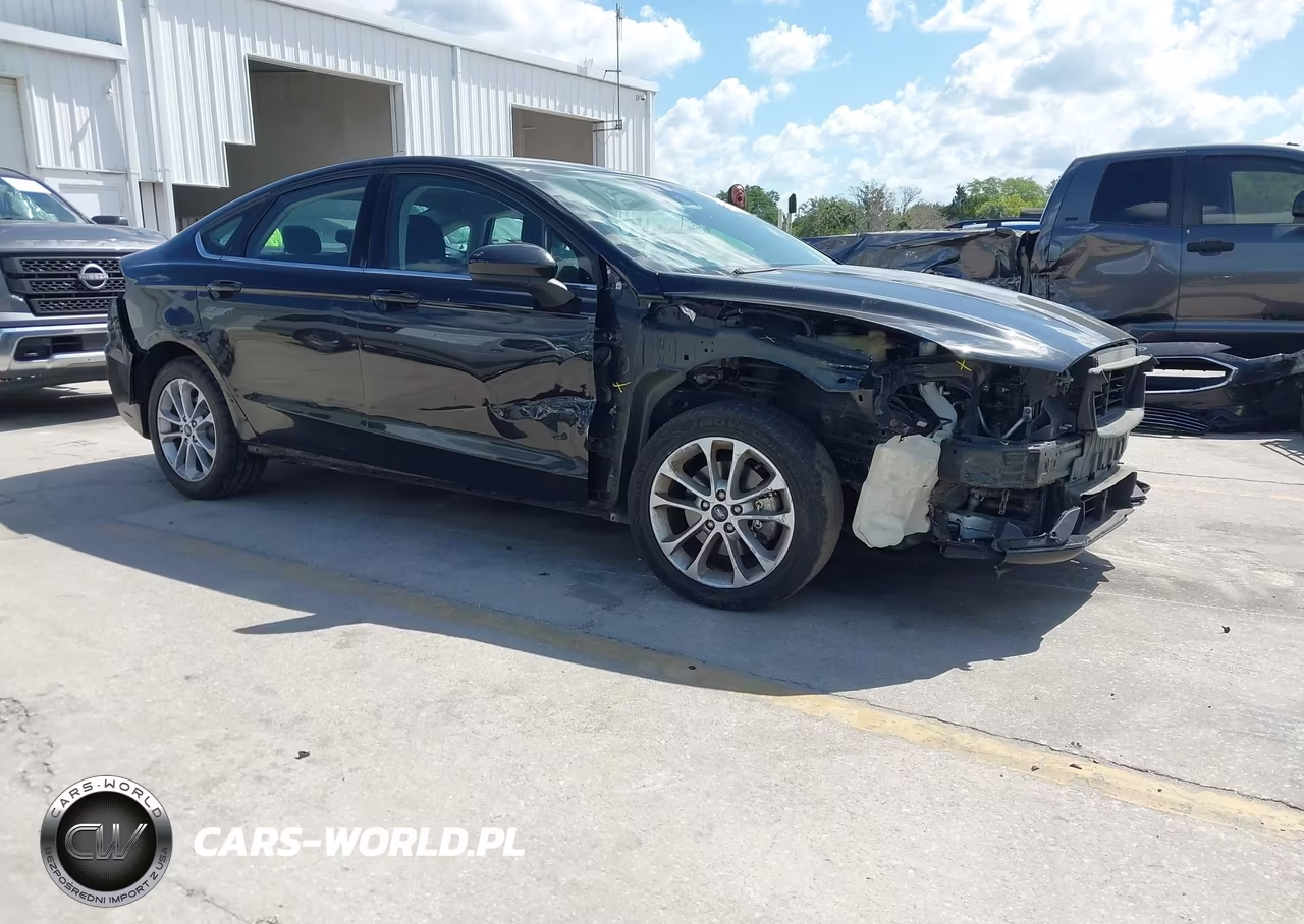 2020 Ford Fusion Se