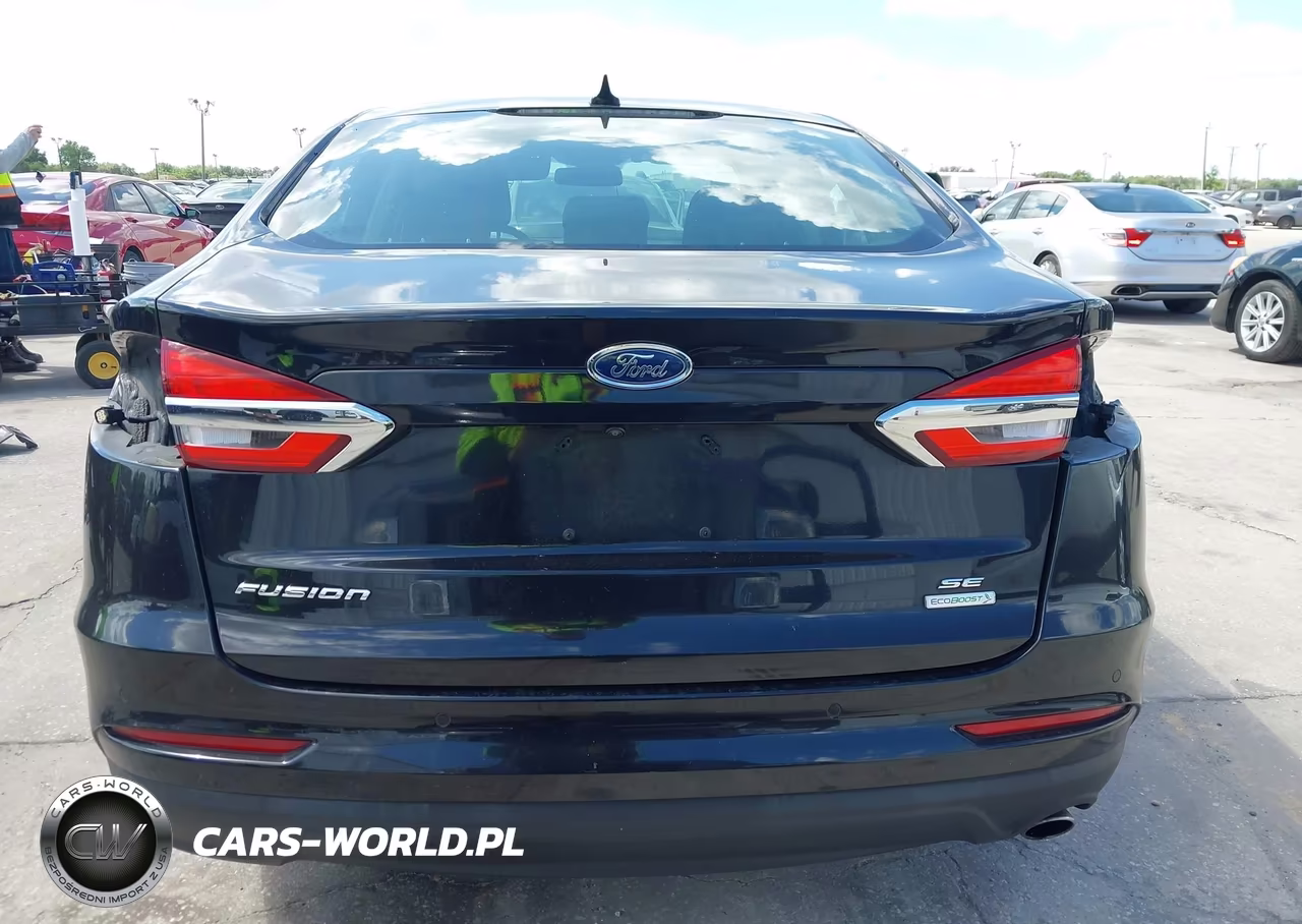 2020 Ford Fusion Se VIN:3FA6P0HD6LR109361 - 17