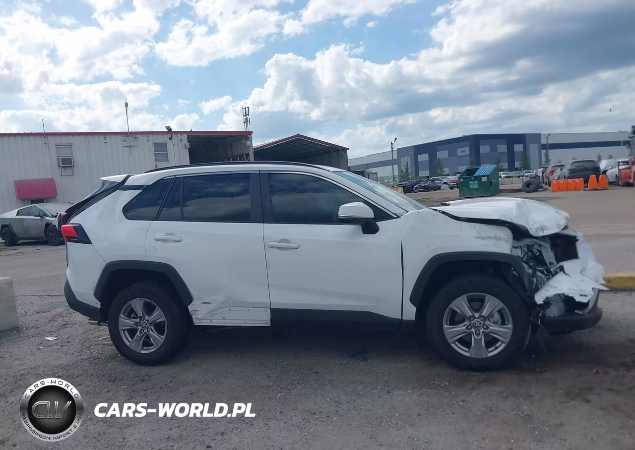 2024 Toyota Rav4 Hybrid Xle VIN:2T3RWRFV9RW214538 - 12