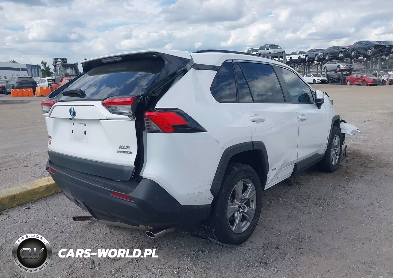 2024 Toyota Rav4 Hybrid Xle VIN:2T3RWRFV9RW214538 - 4