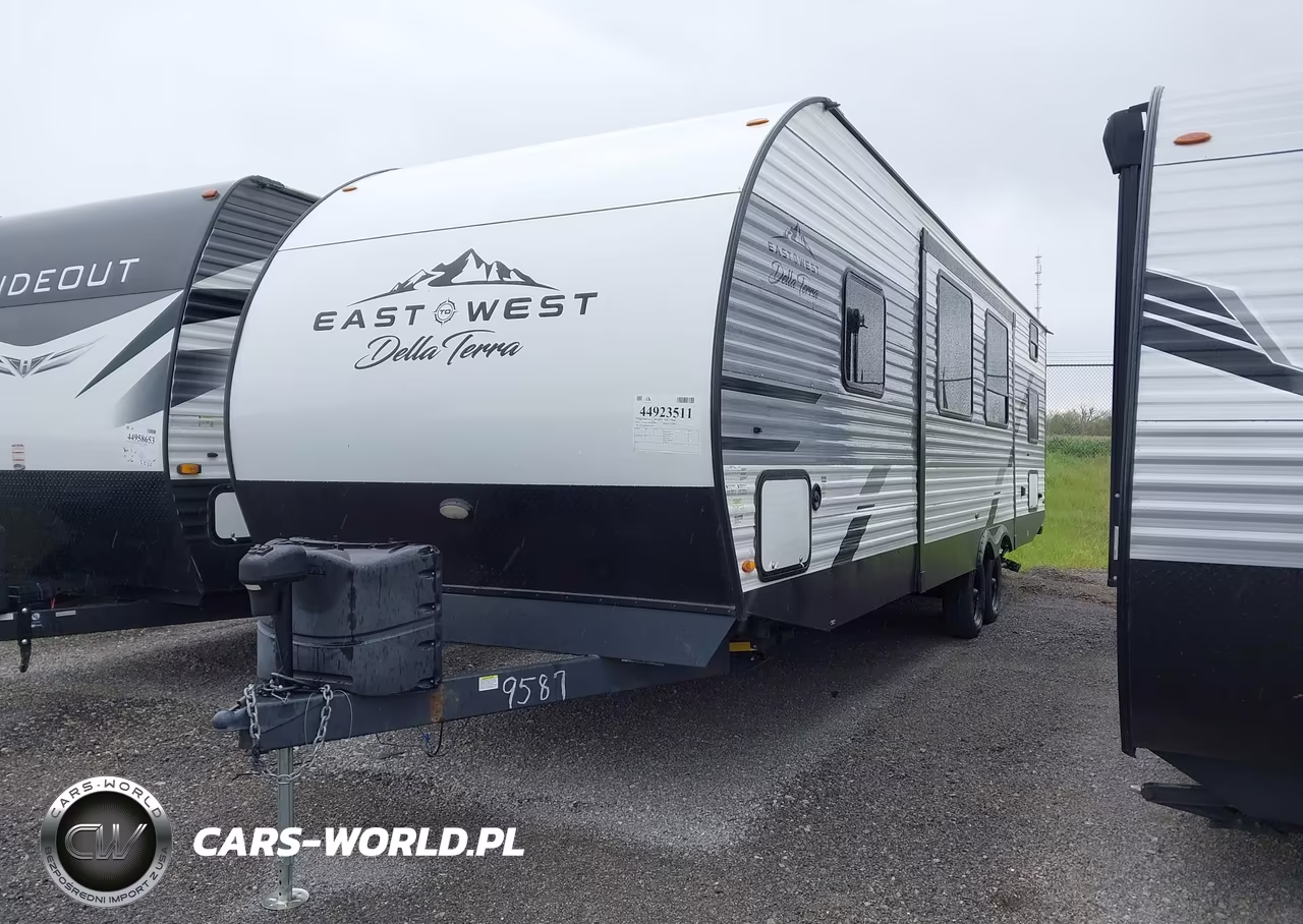 2022 East To West Della Terra VIN:5ZT2DESBXN9009587 - 2