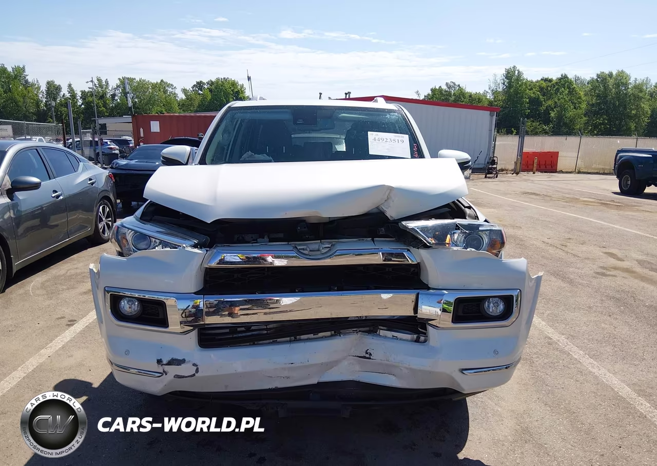 2020 Toyota 4Runner Limited VIN:JTEZU5JR2L5222676 - 13