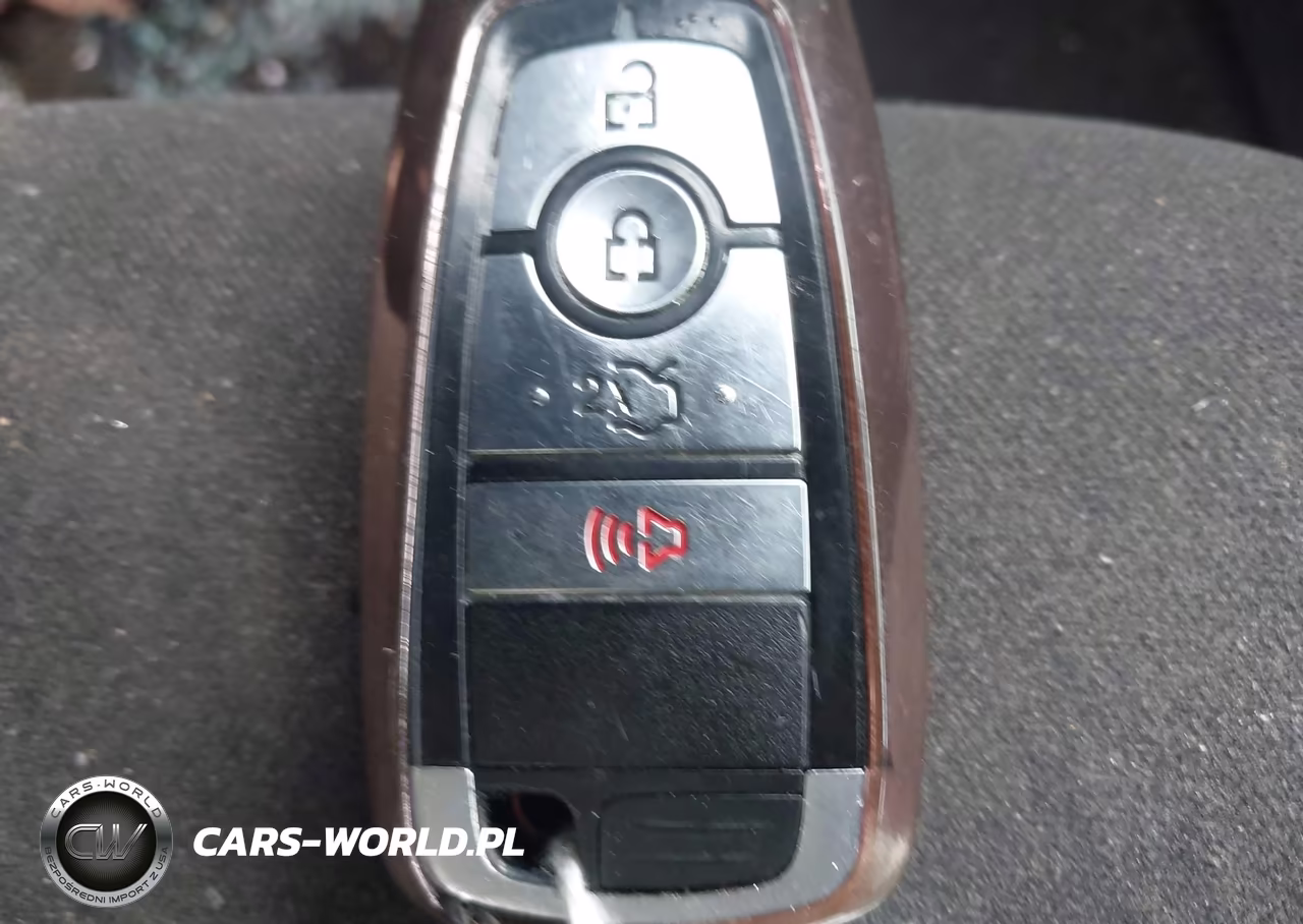 2017 Ford Fusion Se VIN:3FA6P0H75HR198468 - 11