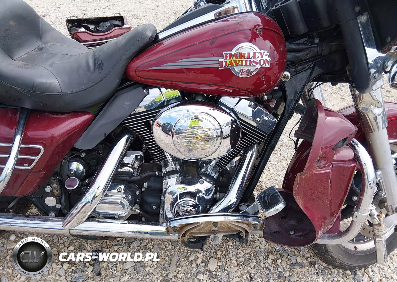 2006 Harley-Davidson Flhtcui VIN:1HD1FCW156Y600798 - 8