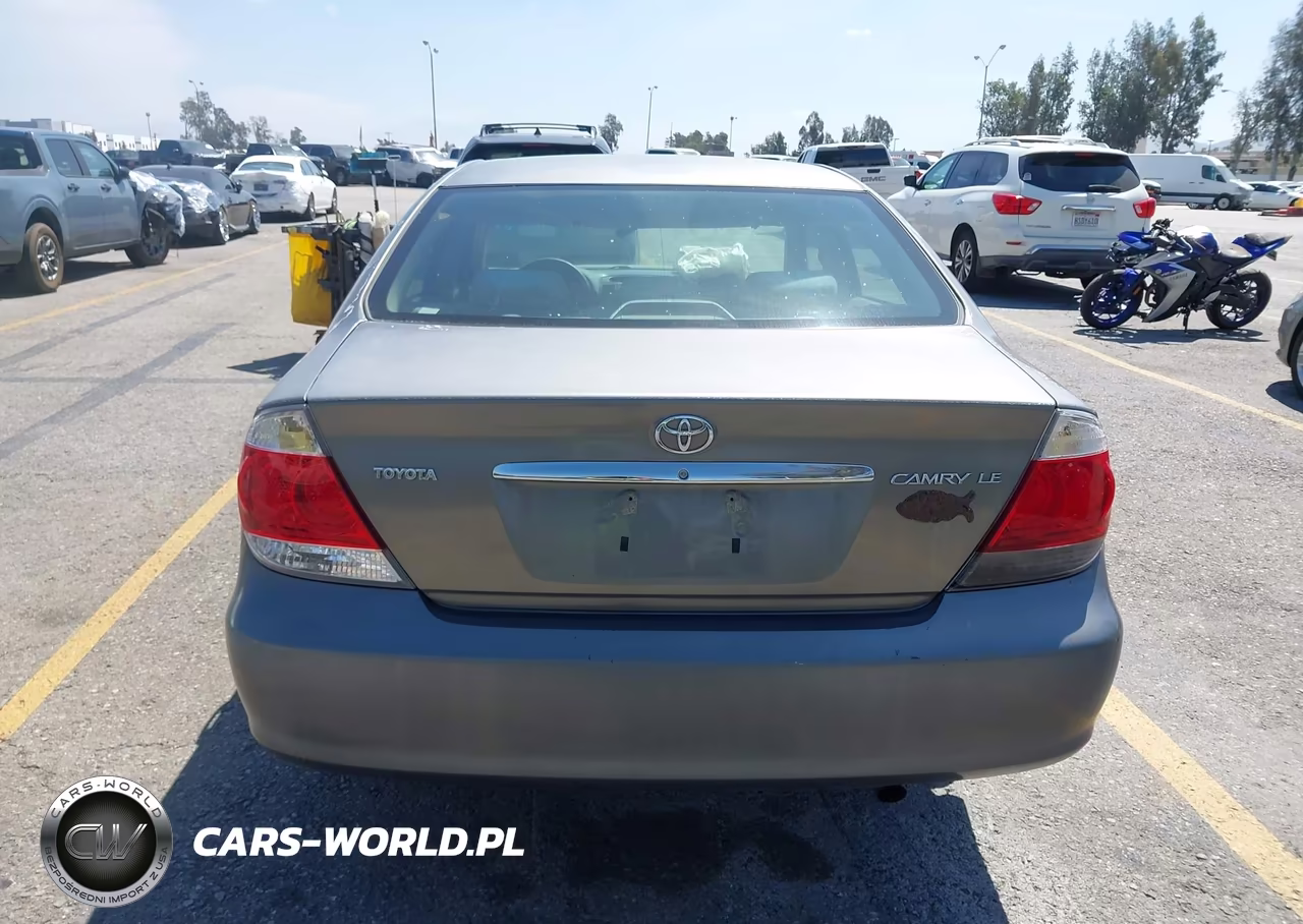 2006 Toyota Camry Le VIN:4T1BE32K46U740058 - 17