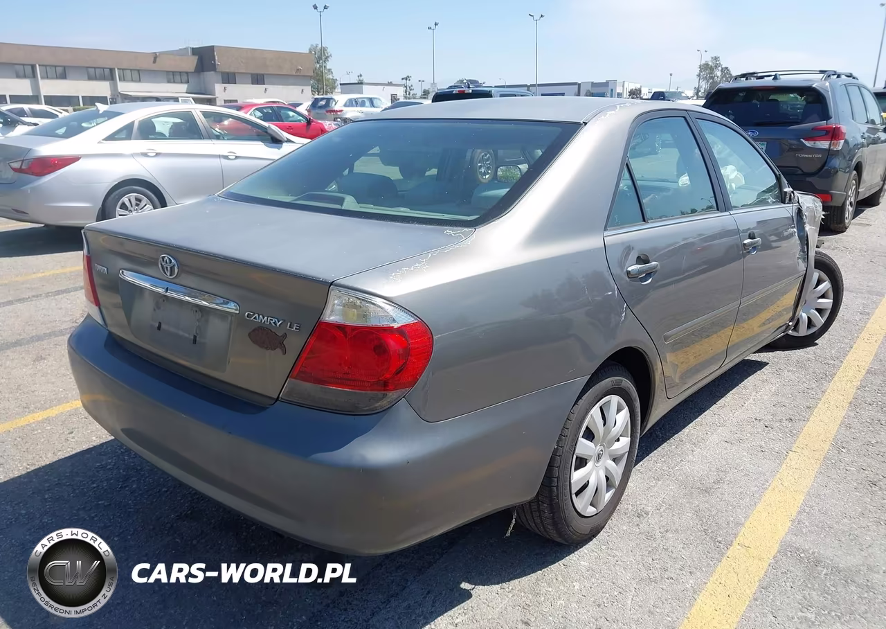 2006 Toyota Camry Le VIN:4T1BE32K46U740058 - 4