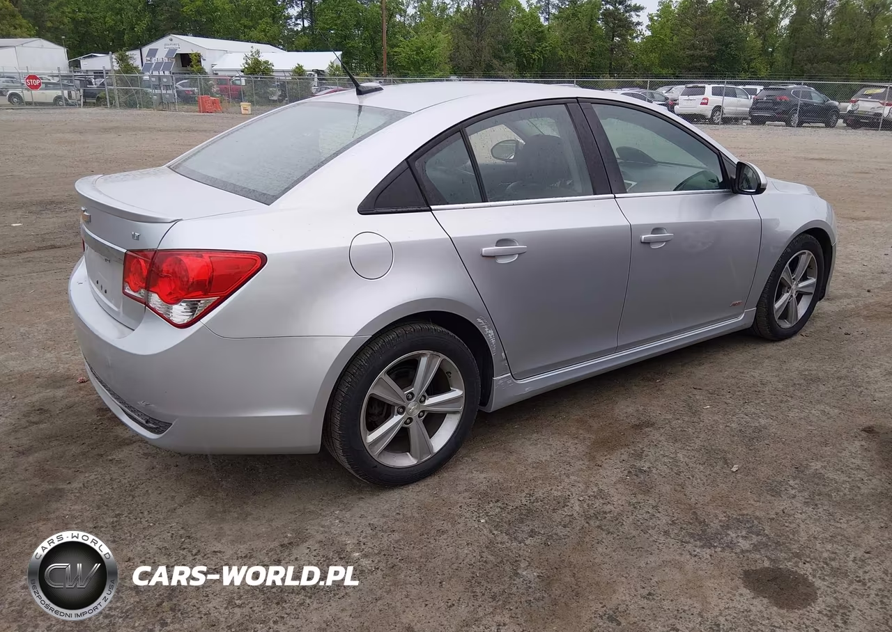 2014 Chevrolet Cruze 2Lt Auto VIN:1G1PE5SB4E7325804 - 4