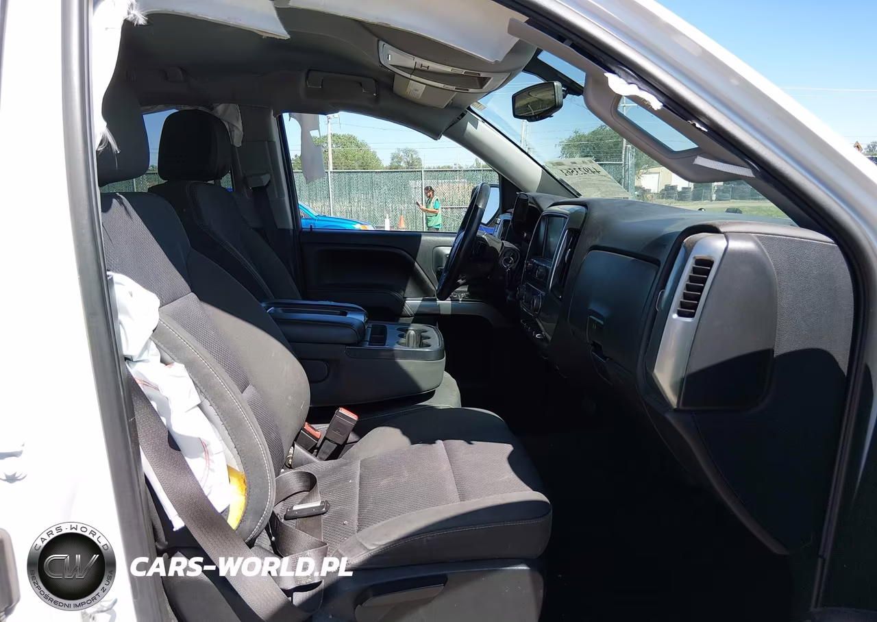 2015 Chevrolet Silverado 1500 1Lt VIN:1GCVKREC7FZ328575 - 5