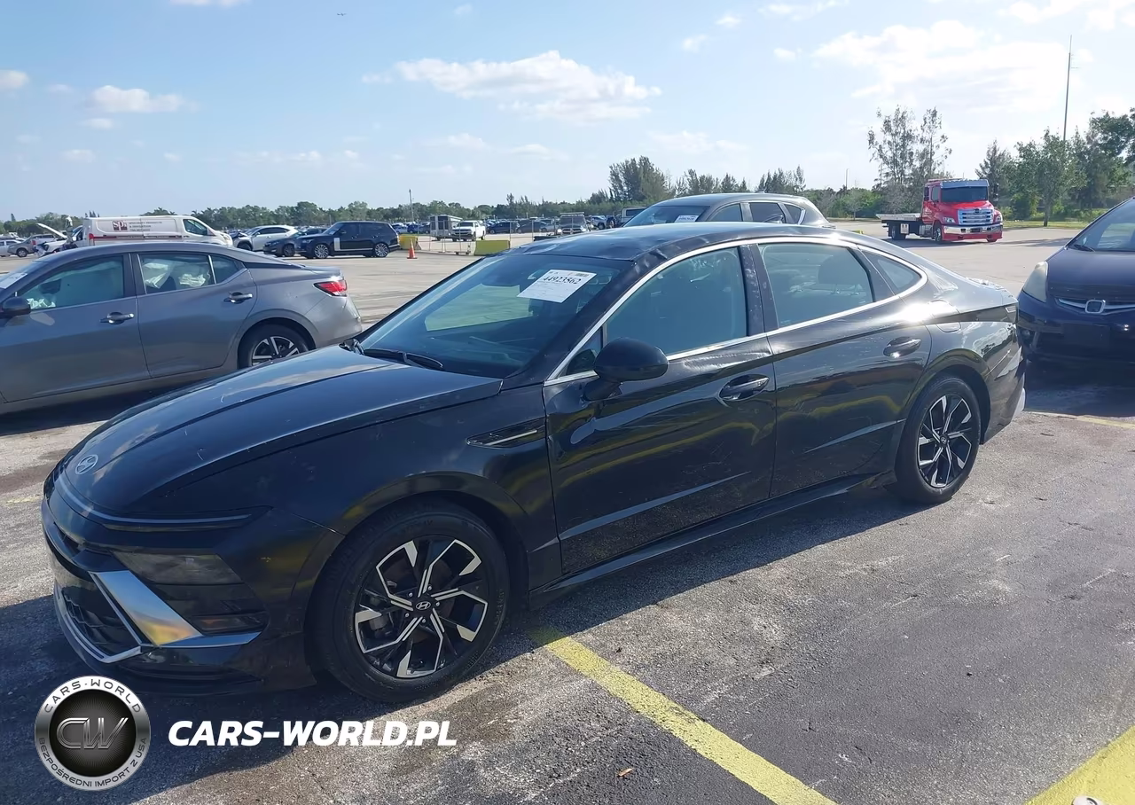 2025 Hyundai Sonata Sel VIN:KMHL64JAXSA482107 - 2