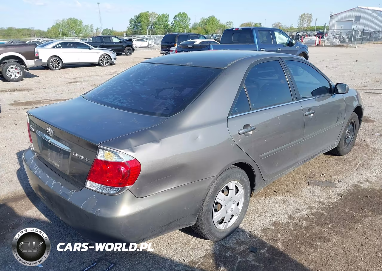 2006 Toyota Camry Le VIN:4T1BE32K46U706296 - 4