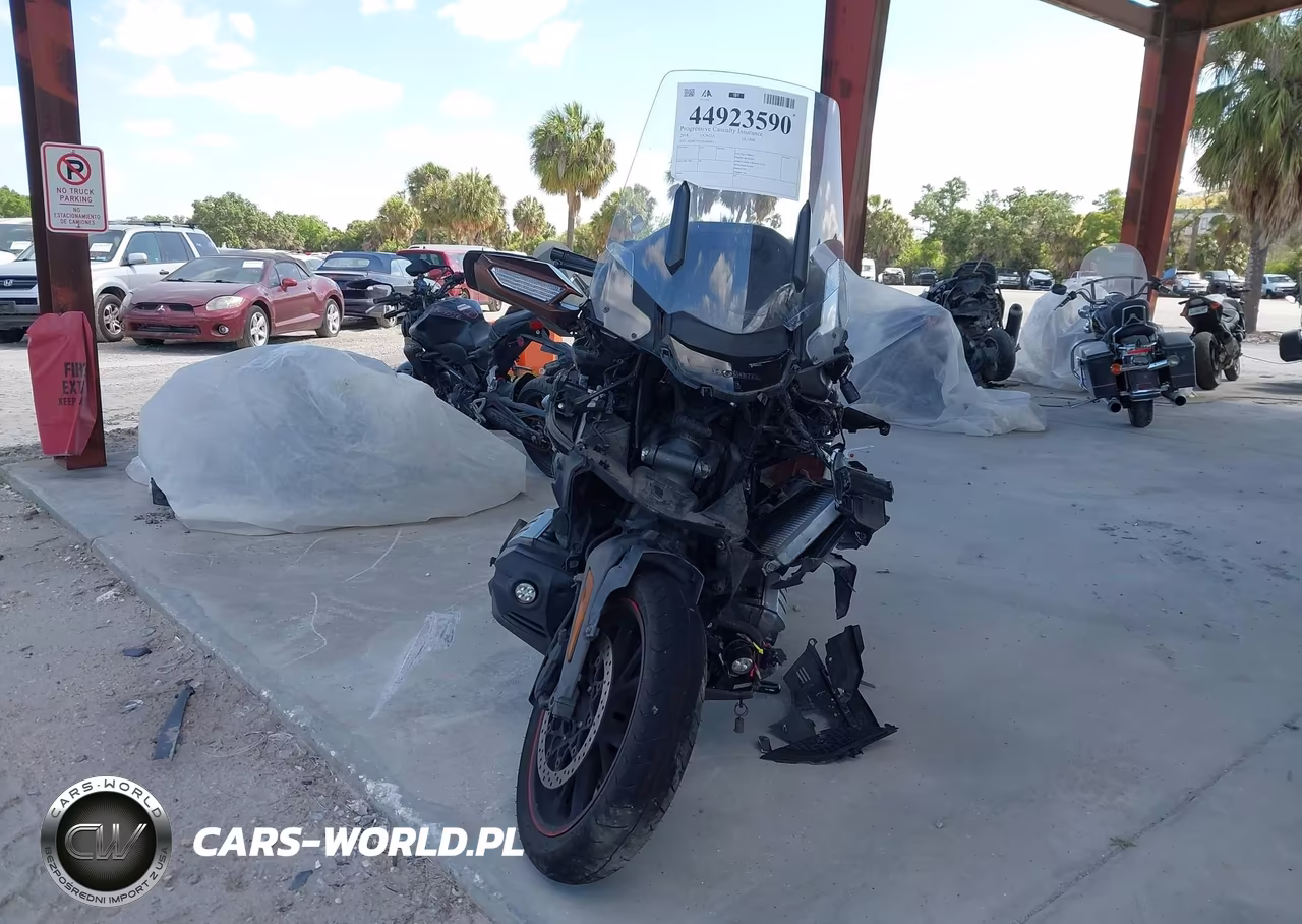 2018 Honda Gl1800 B VIN:JH2SC7913JK000463 - 5
