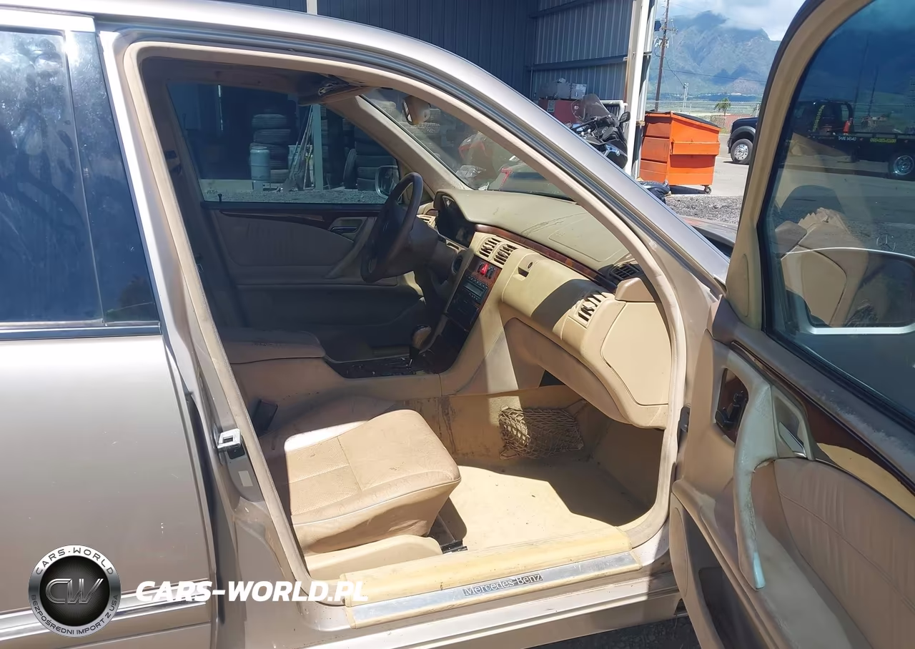 2002 Mercedes-Benz E 320 Special Edition VIN:WDBJF65J22B404091 - 5