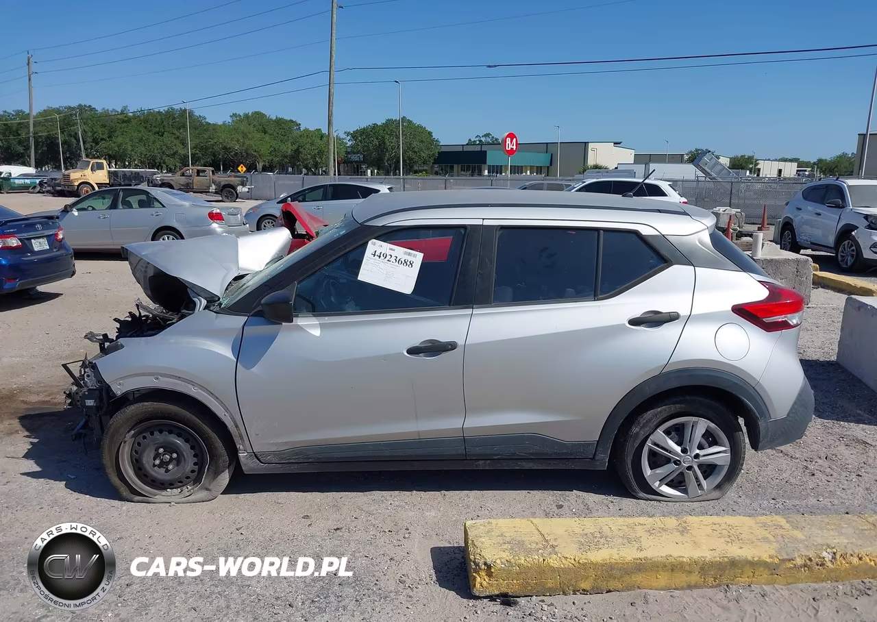 2020 Nissan Kicks S Xtronic Cvt VIN:3N1CP5BV8LL479521 - 15