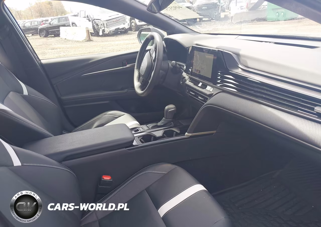 2026 Toyota Camry Se VIN:4T1DAACK3TU663959 - 5