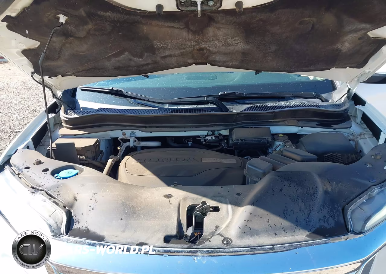 2019 Honda Pilot Touring VIN:5FNYF6H67KB002068 - 10