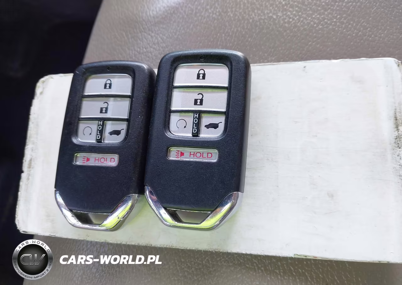 2019 Honda Pilot Touring VIN:5FNYF6H67KB002068 - 11