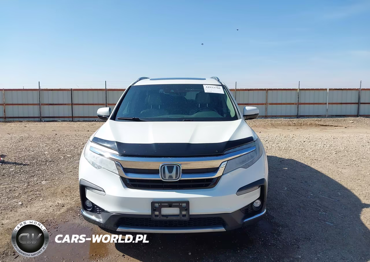 2019 Honda Pilot Touring VIN:5FNYF6H67KB002068 - 12