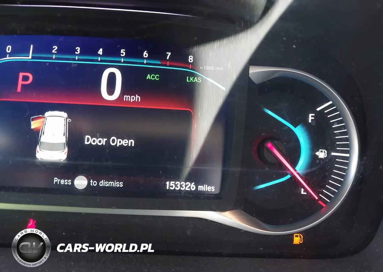 2019 Honda Pilot Touring VIN:5FNYF6H67KB002068 - 15