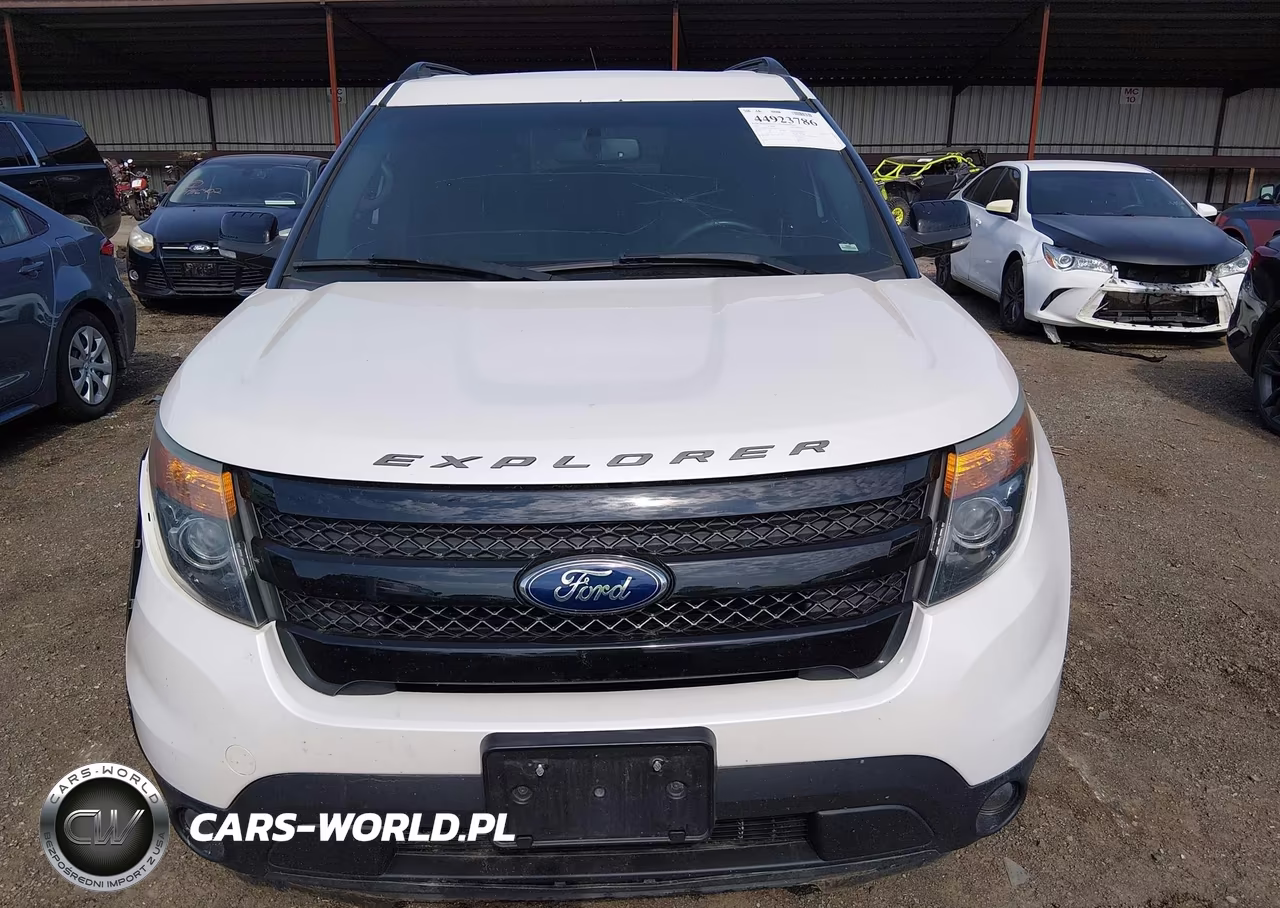 2015 Ford Explorer Sport VIN:1FM5K8GT2FGA84316 - 12