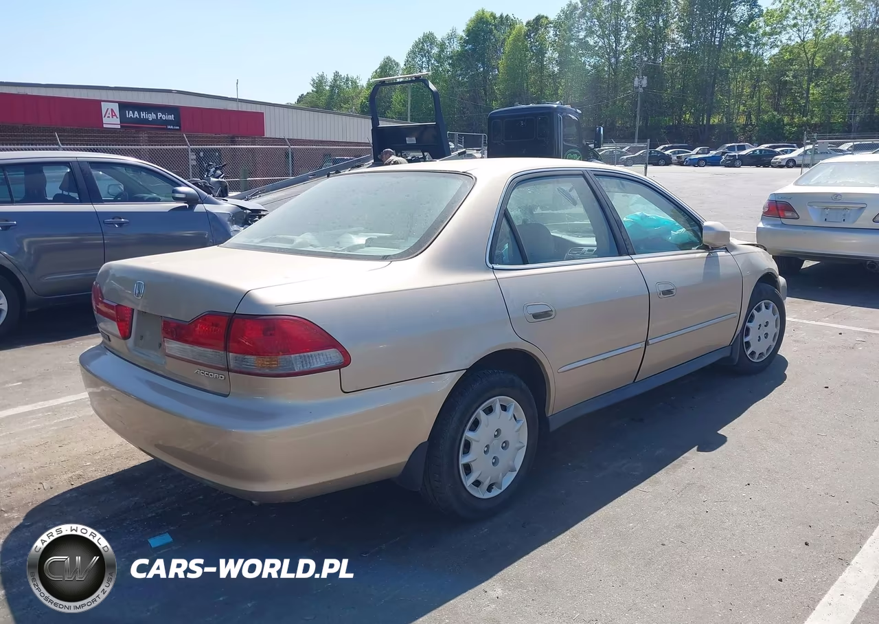 2002 Honda Accord 2.3 Lx VIN:1HGCG56412A026380 - 4