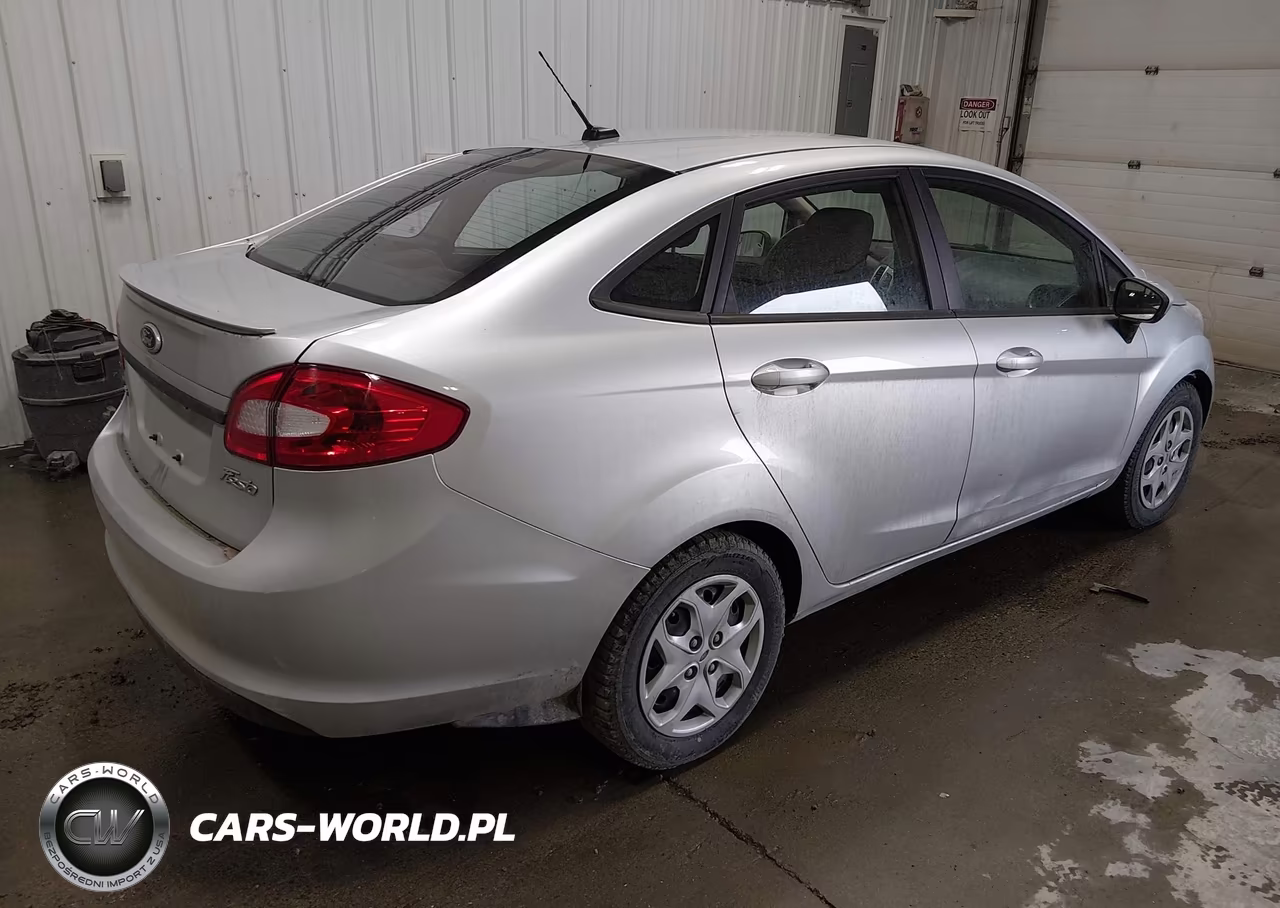 2011 Ford Fiesta Se VIN:3FADP4BJ5BM143008 - 4