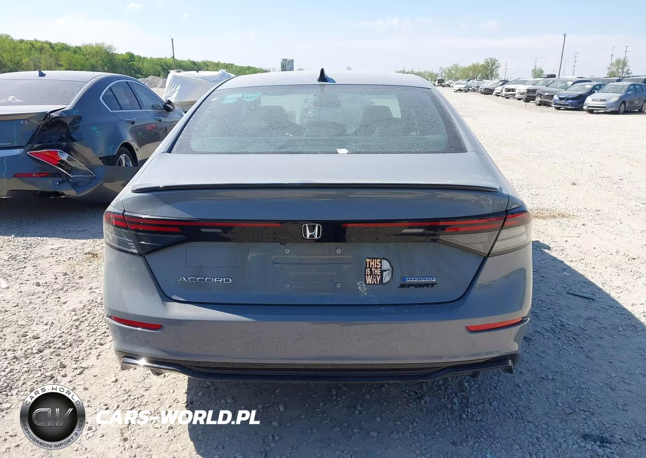 2023 Honda Accord Hybrid Sport-L VIN:1HGCY2F70PA010457 - 17
