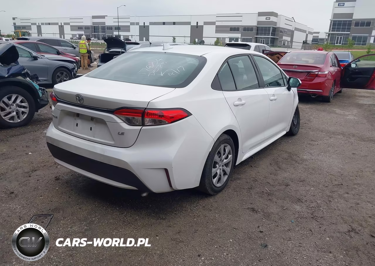 2021 Toyota Corolla Le VIN:5YFEPMAEXMP266348 - 4