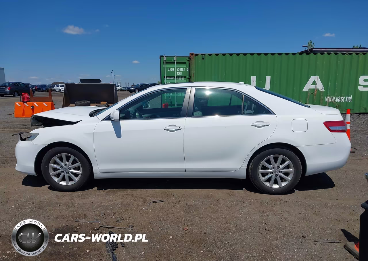 2011 Toyota Camry Xle VIN:4T1BF3EK3BU750468 - 14