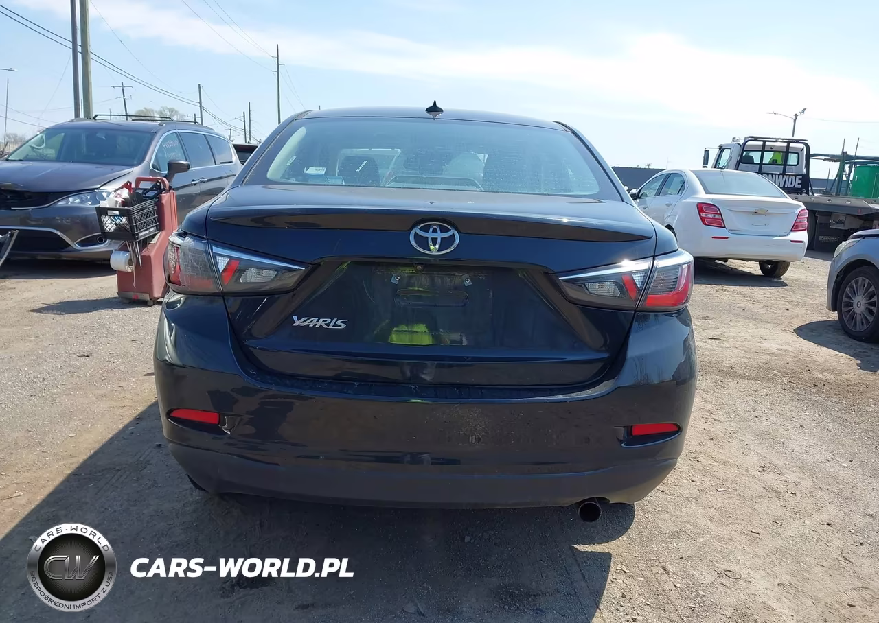 2019 Toyota Yaris Le VIN:3MYDLBYV3KY506887 - 16