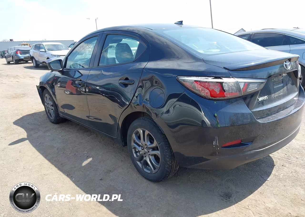 2019 Toyota Yaris Le VIN:3MYDLBYV3KY506887 - 3