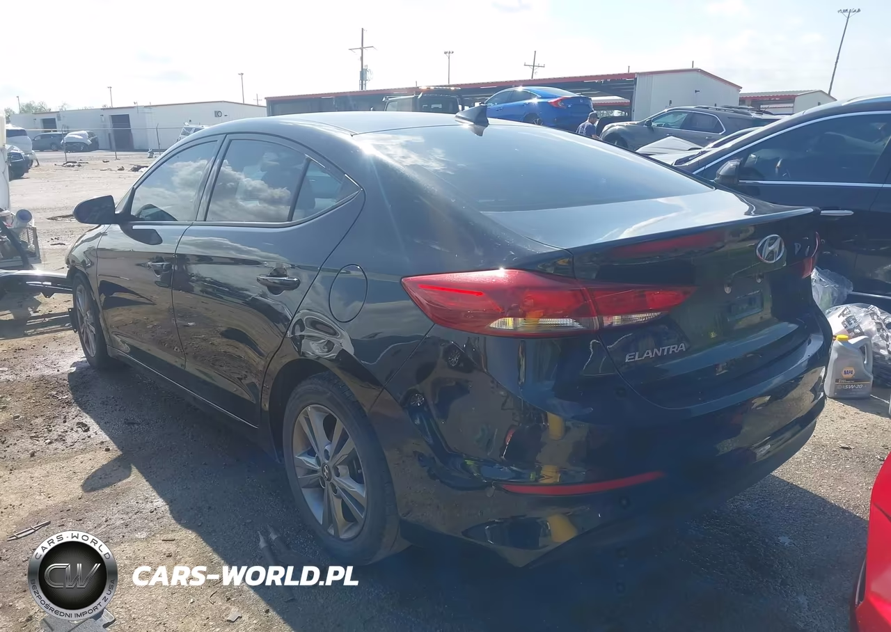 2018 Hyundai Elantra Sel VIN:5NPD84LF4JH234891 - 3