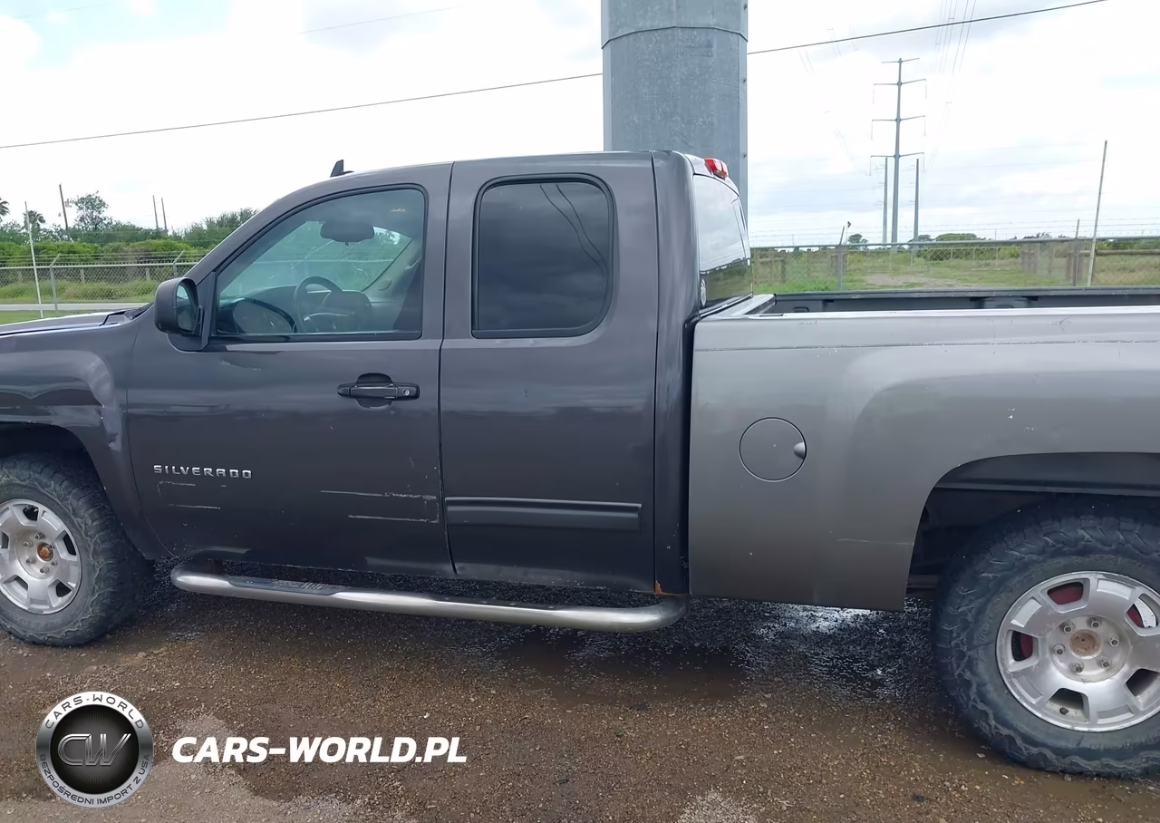 2010 Chevrolet Silverado 1500 Lt VIN:1GCSKSE35AZ114753 - 14