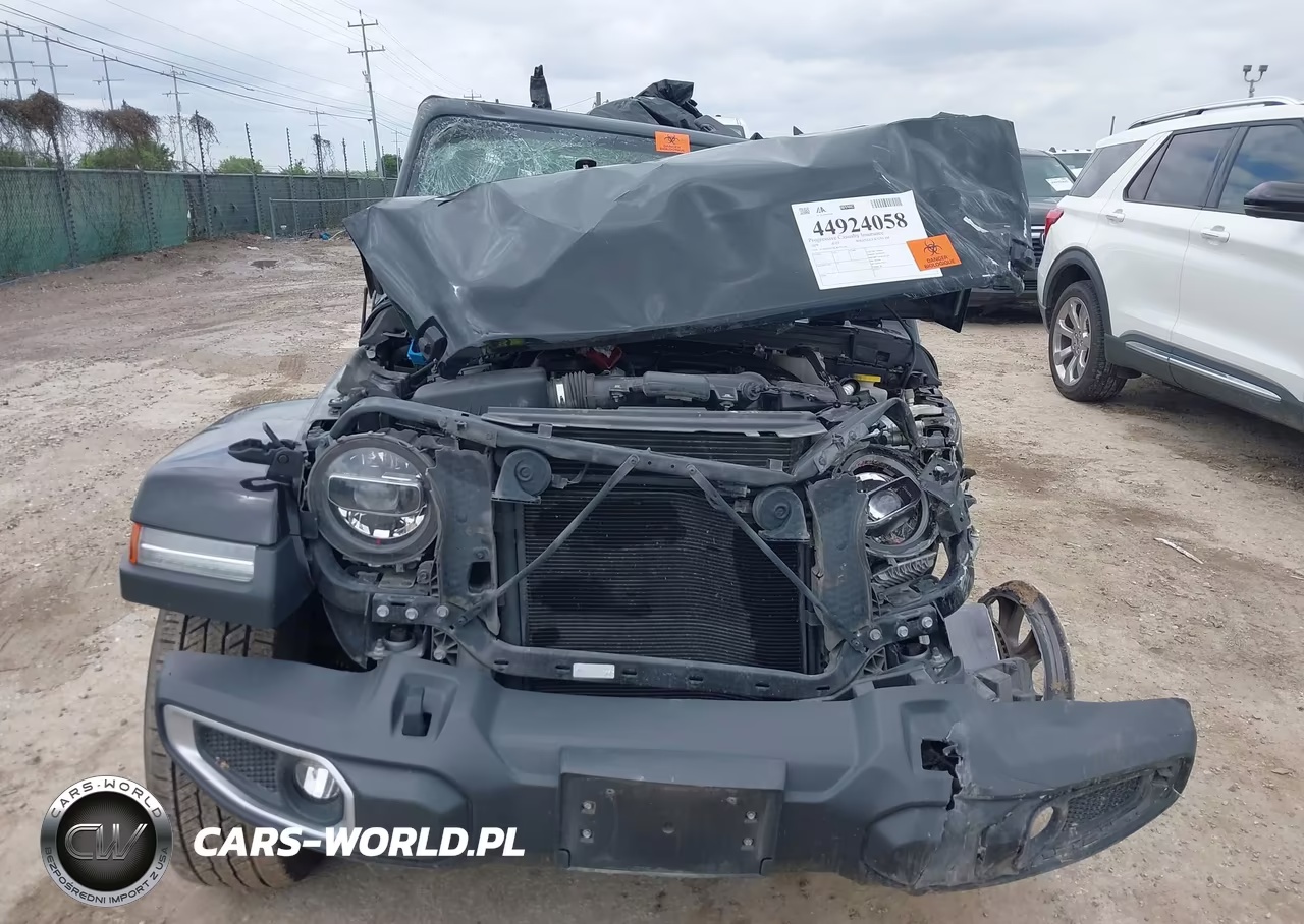 2019 Jeep Wrangler Unlimited Sahara 4X4 VIN:1C4HJXEG7KW572360 - 12
