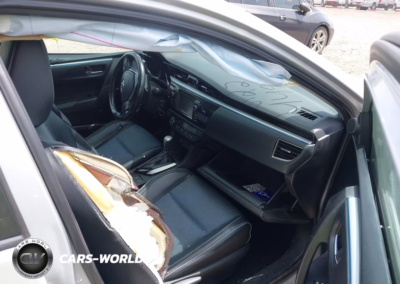 2015 Toyota Corolla S VIN:5YFBURHE3FP316122 - 5