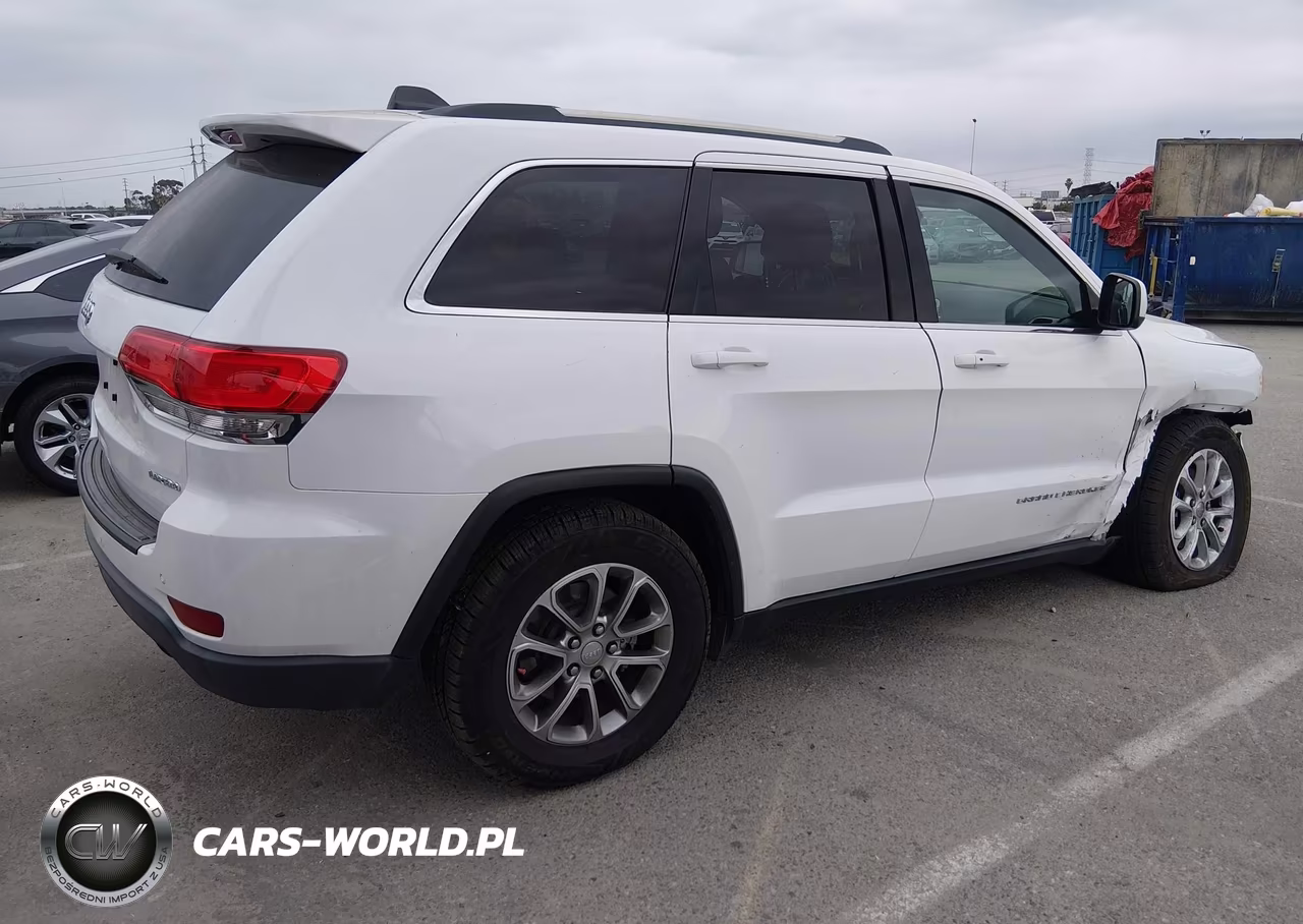 2016 Jeep Grand Cherokee Laredo VIN:1C4RJEAG2GC415598 - 4