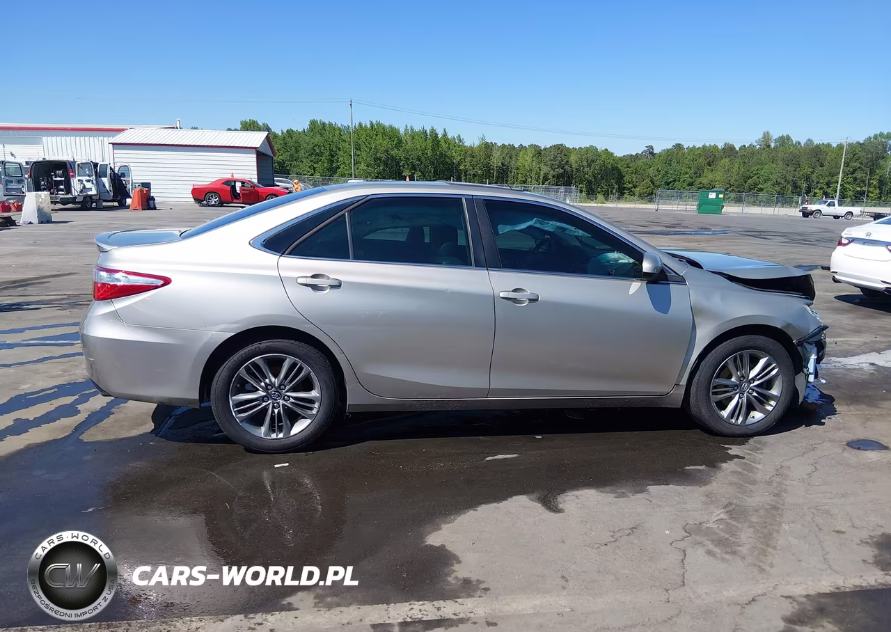 2016 Toyota Camry Se VIN:4T1BF1FK9GU188974 - 14