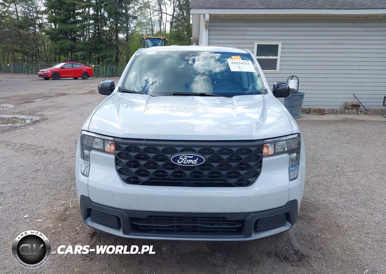 2025 Ford Maverick Xlt VIN:3FTTW8JA9SRB74377 - 12