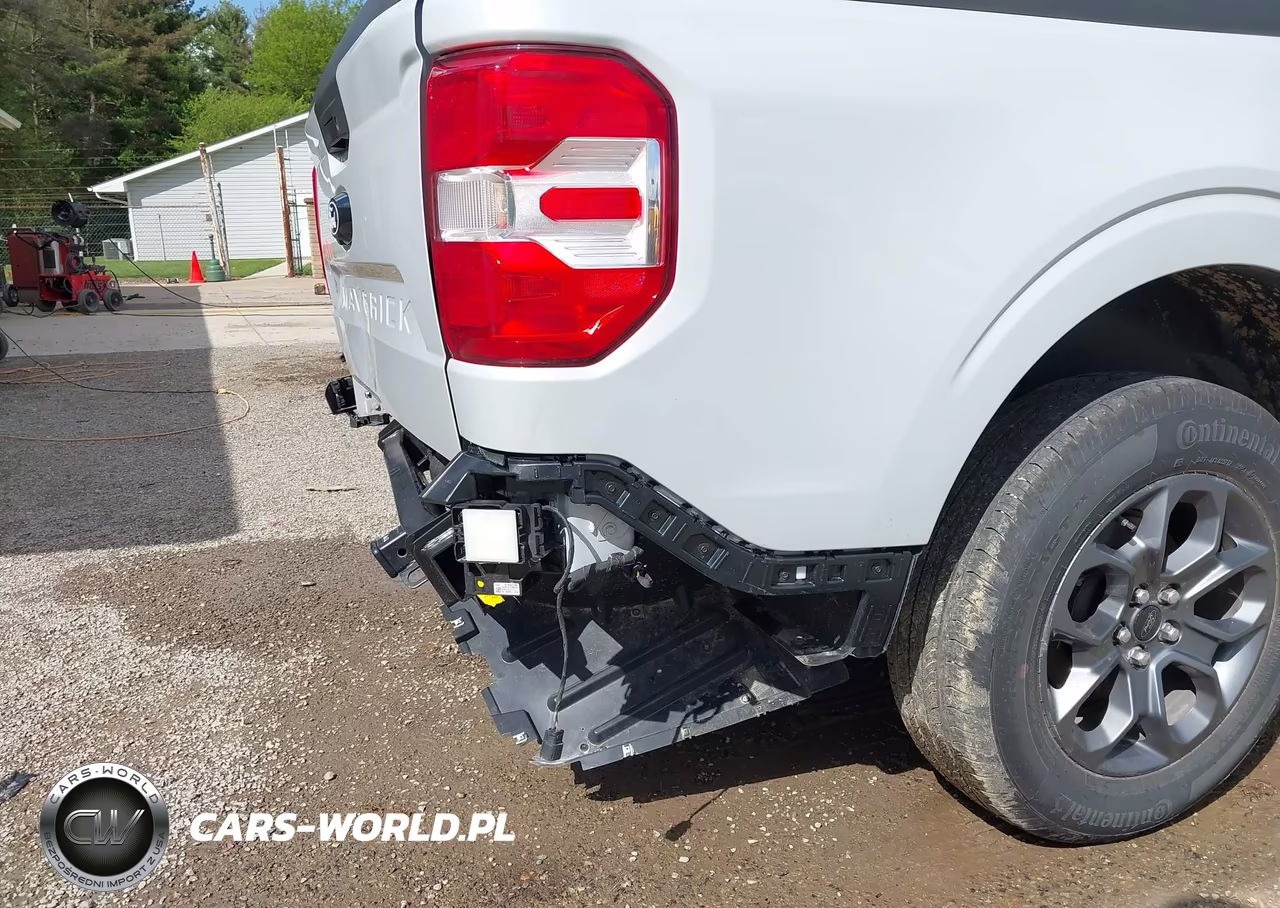 2025 Ford Maverick Xlt VIN:3FTTW8JA9SRB74377 - 17