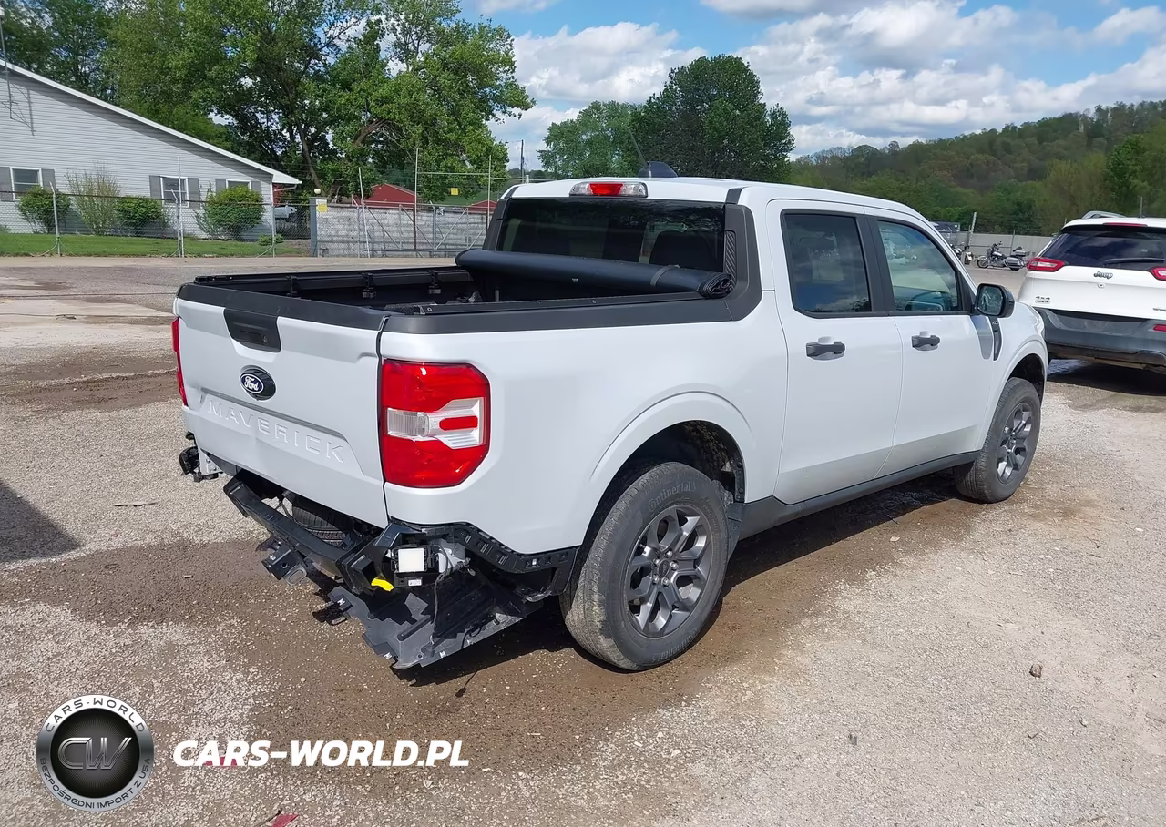 2025 Ford Maverick Xlt VIN:3FTTW8JA9SRB74377 - 4