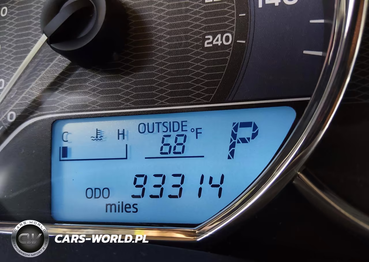 2016 Toyota Corolla Le Plus VIN:2T1BURHE6GC741657 - 15
