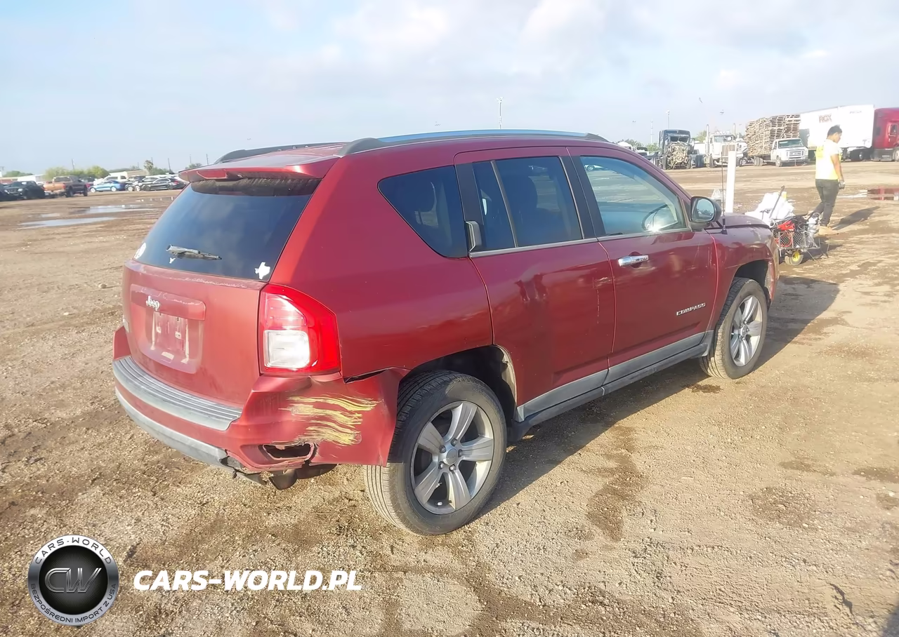 2011 Jeep Compass VIN:1J4NT1FB3BD143882 - 4