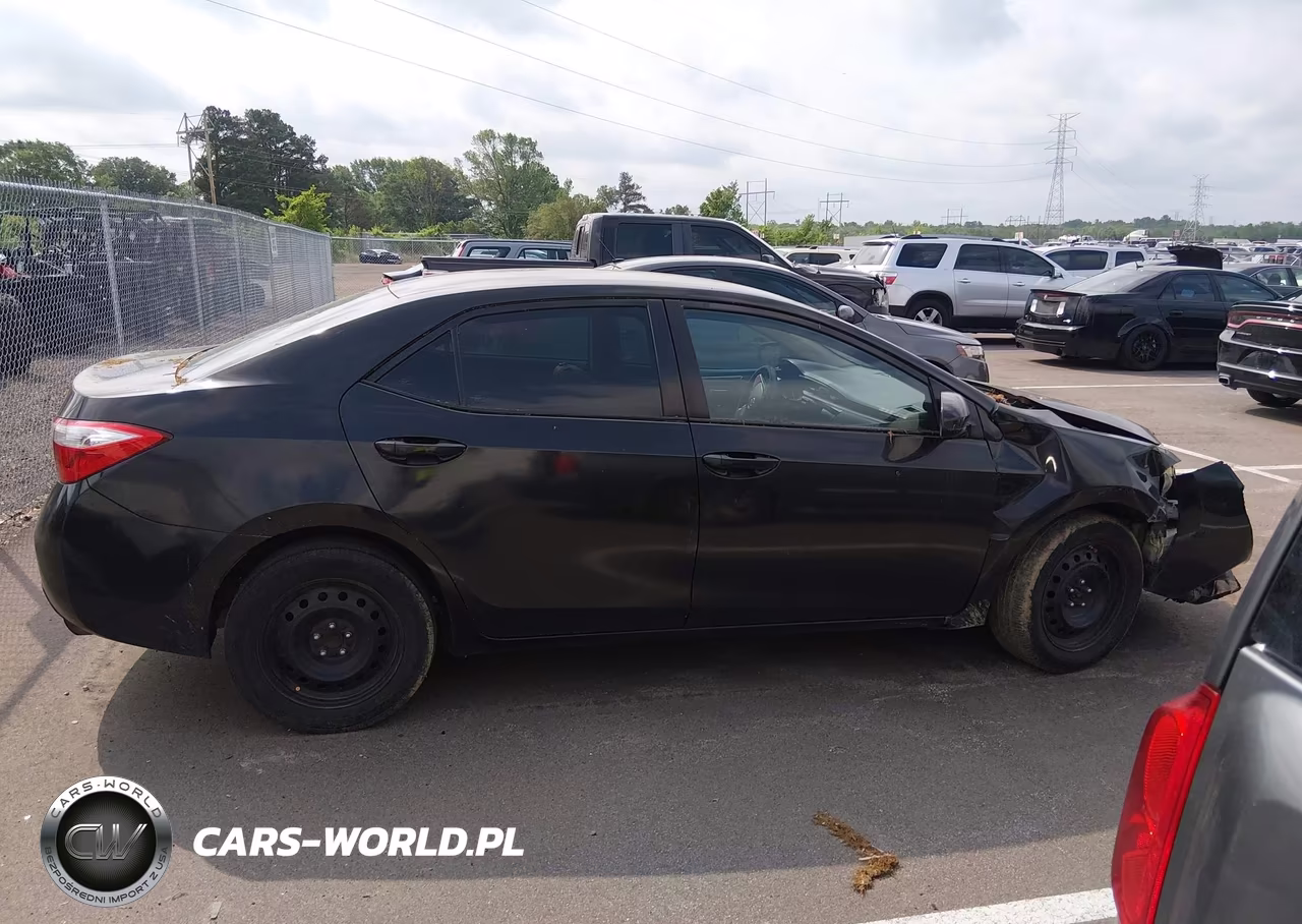 2015 Toyota Corolla Le VIN:5YFBURHE3FP324334 - 13