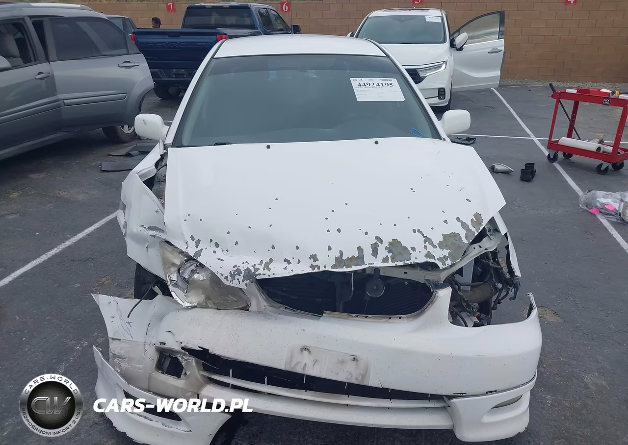 2008 Toyota Corolla S VIN:1NXBR32E38Z946618 - 13