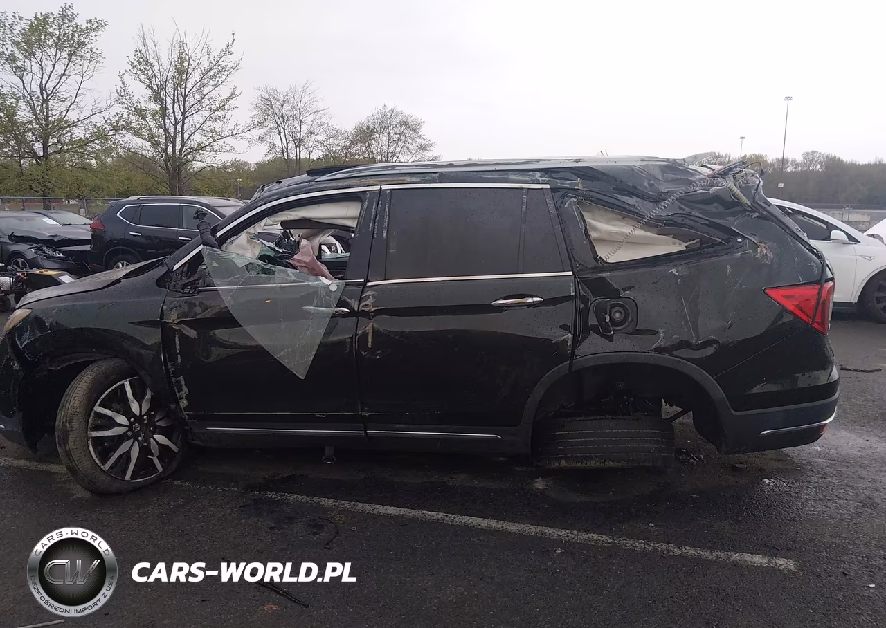 2019 Honda Pilot Touring VIN:5FNYF6H95KB051263 - 14