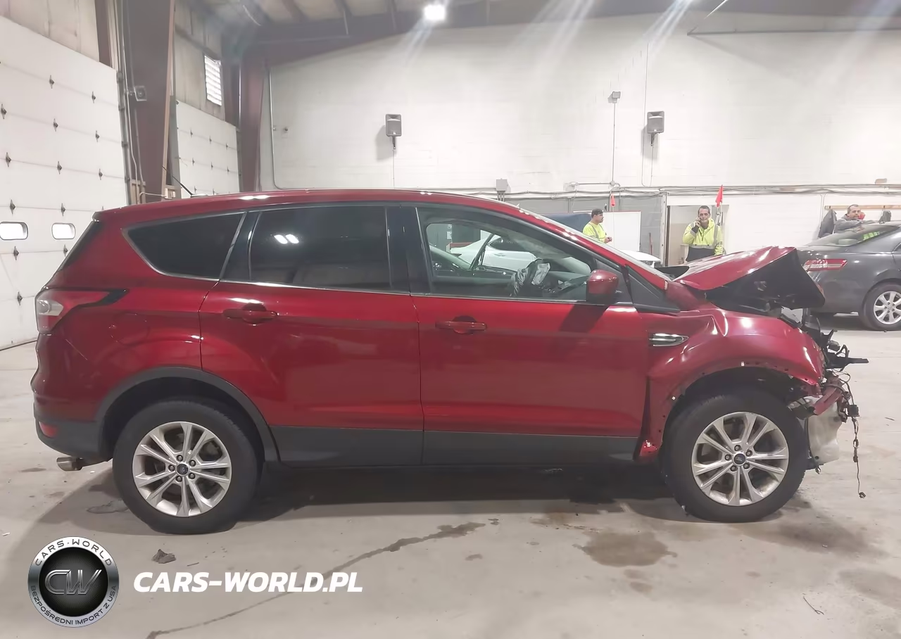 2017 Ford Escape Se VIN:1FMCU9GD1HUE19814 - 14