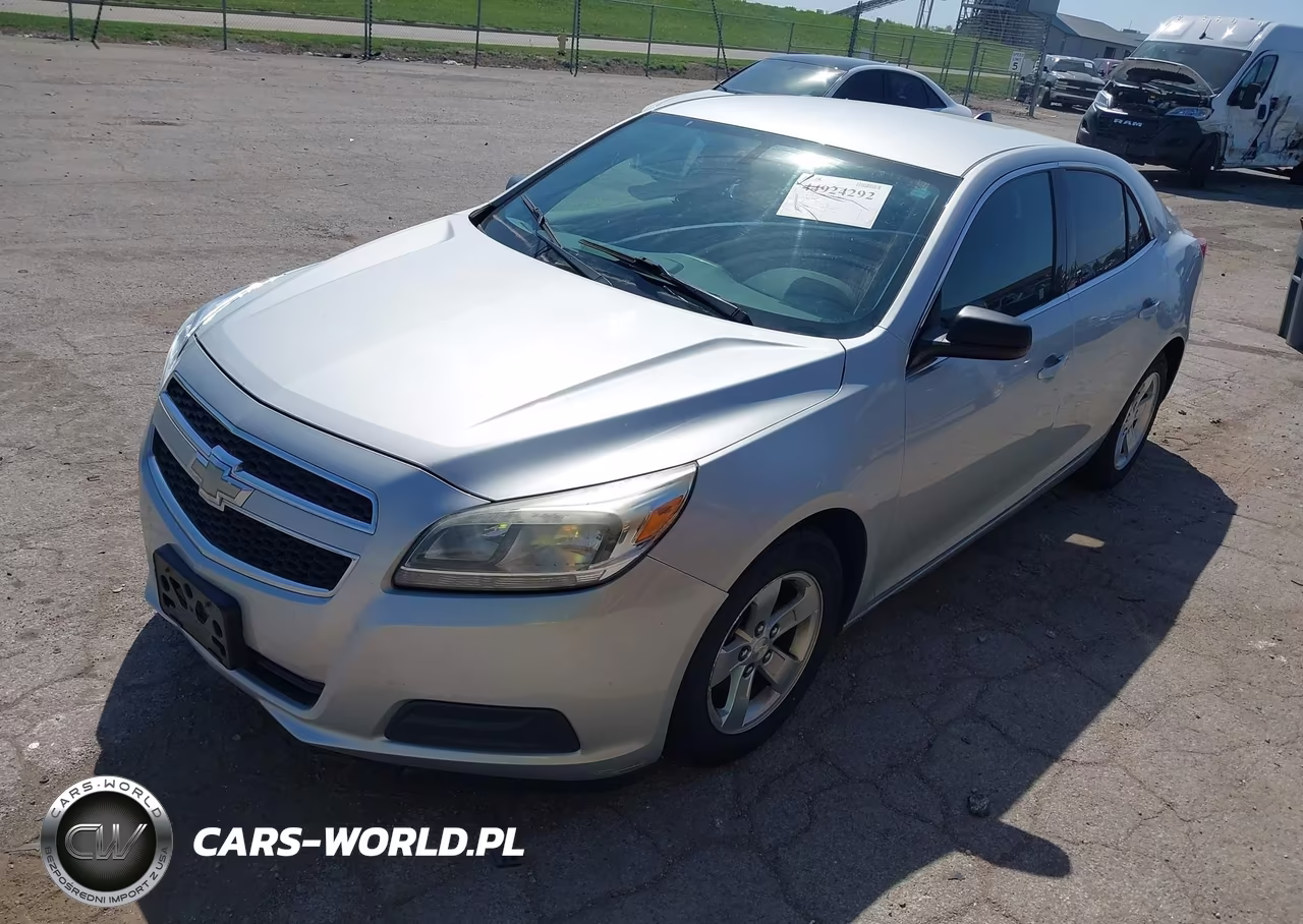 2013 Chevrolet Malibu 1Ls VIN:1G11B5SA8DF221360 - 2