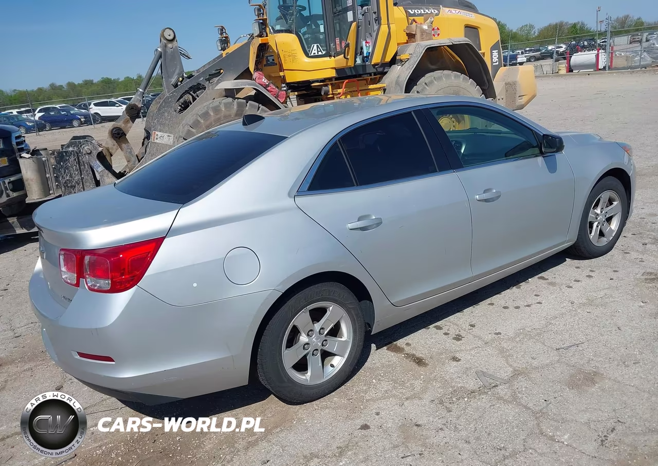 2013 Chevrolet Malibu 1Ls VIN:1G11B5SA8DF221360 - 4