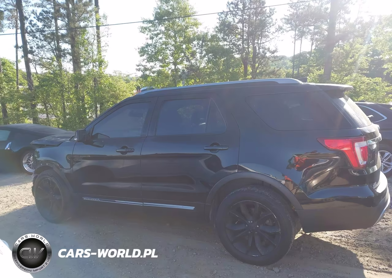 2017 Ford Explorer Xlt VIN:1FM5K8D89HGC79753 - 14